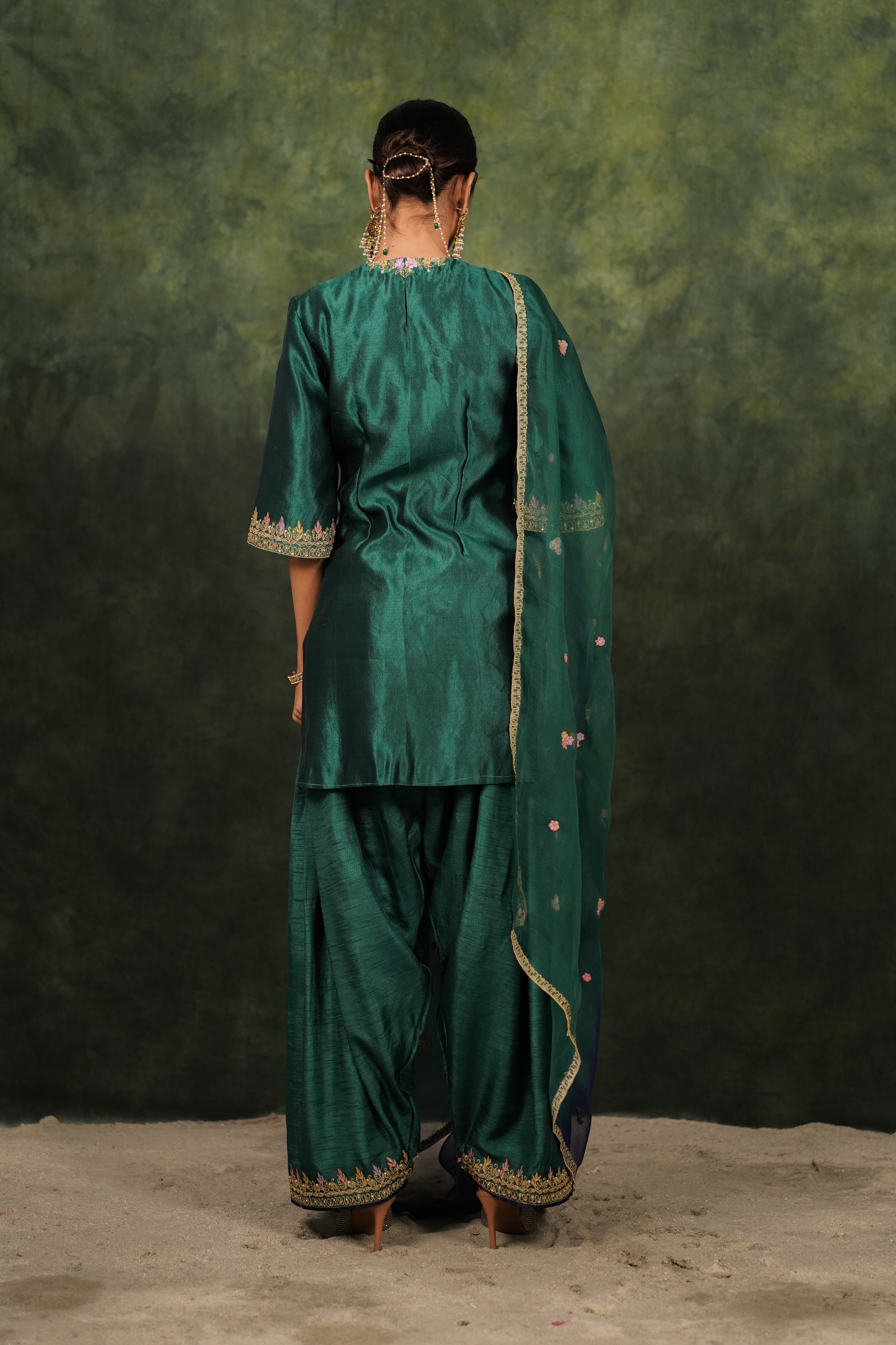 Nukta Evergreen Dupion Silk Kurta Set